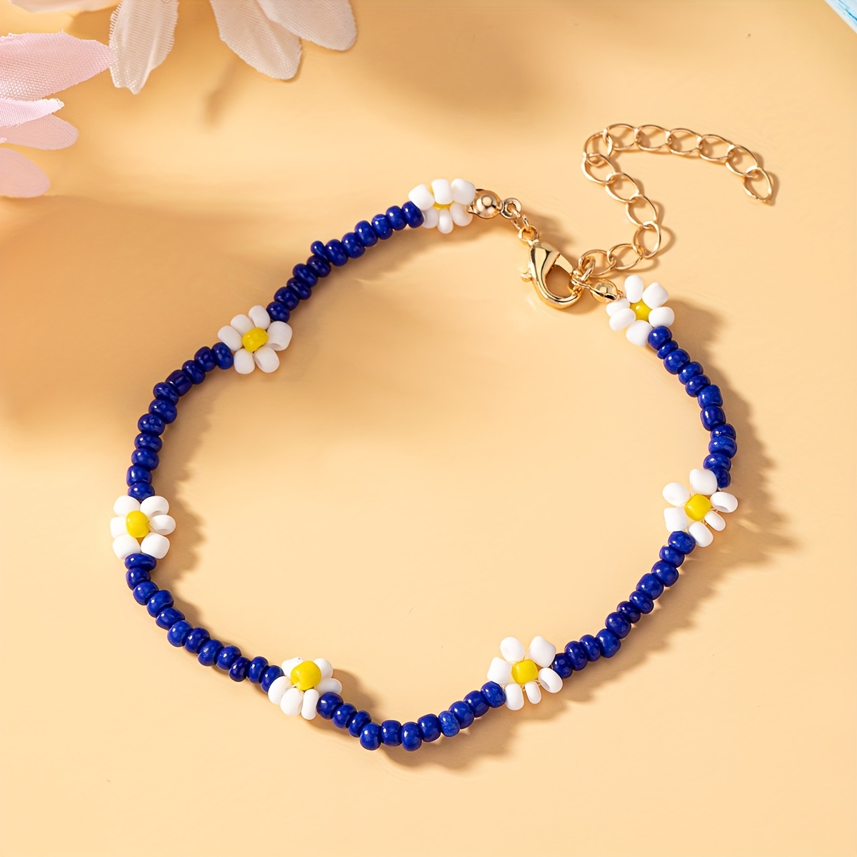 Flower Bracelet in Yellow, Blue and White Beaded Daisy Bracelet