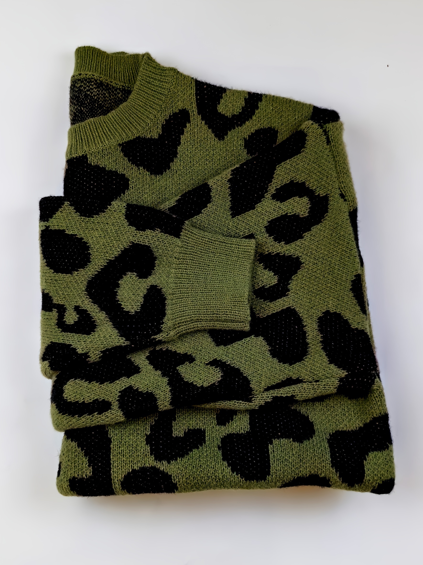 Plus size deals camouflage jumper