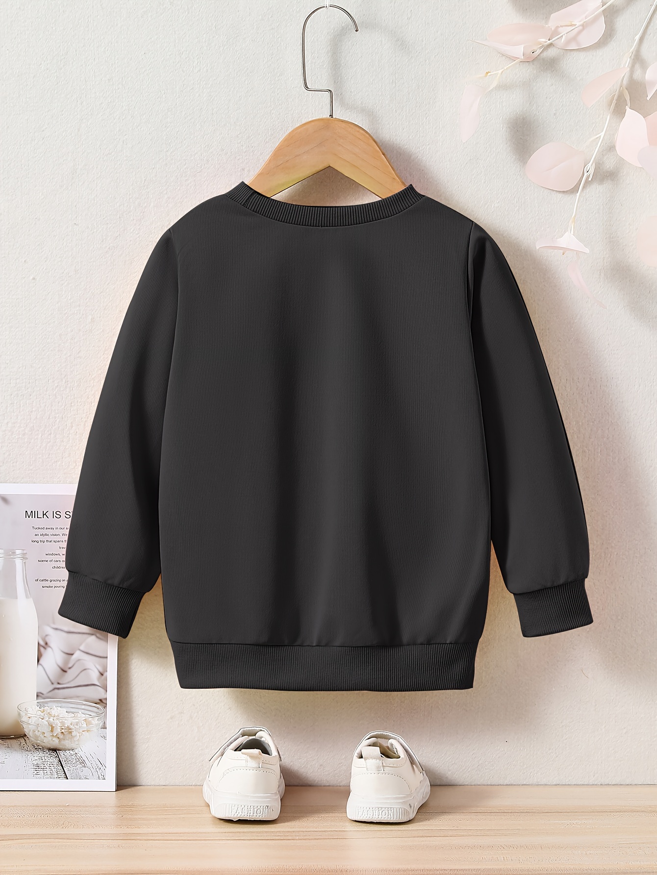 OERYUI Girls Christmas Sweatshirt Christmas Is Loading Wait Print Pullover