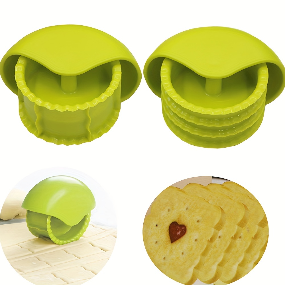 4.25 Plastic Pastry Cutter, Pasta tools