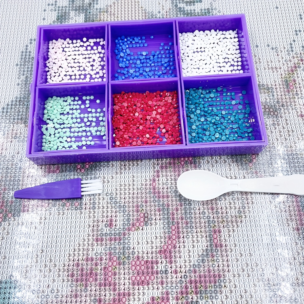 Diamond Painting Accessories Tray Organizer Kits,6 Grid Palette Holder for  5D Diamond Painting Storage Kits,Nail Art Beading Plates Cross Stitch Tools  (Purple)