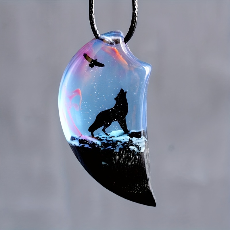 fashion wolf necklace resin landscape wood three dimensional pendant animal necklace necklace pendant for men 0
