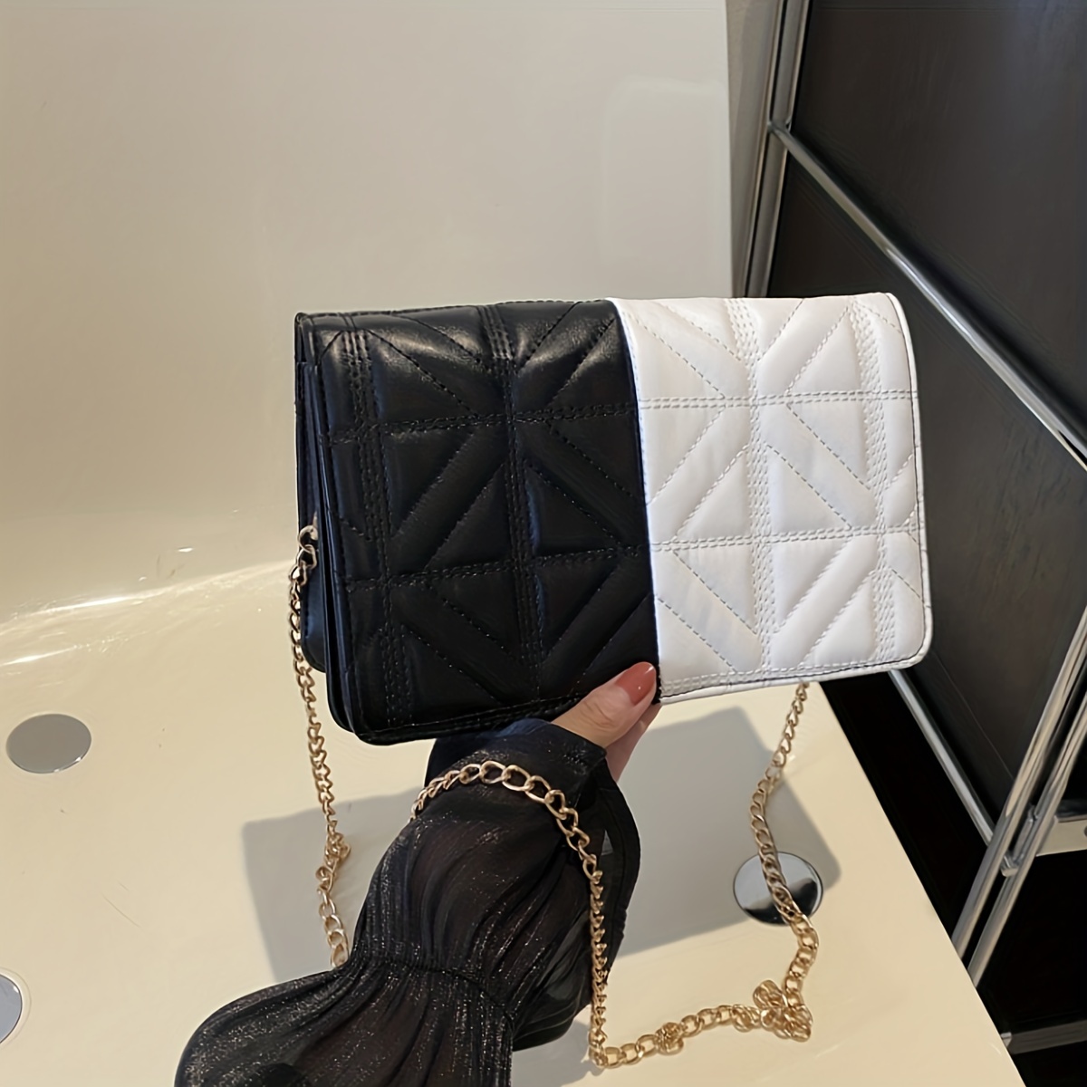 Quilted Chain Crossbody Bag, Fashion Square Shoulder Bag, Women's Small  Flap Purse - Temu United Arab Emirates