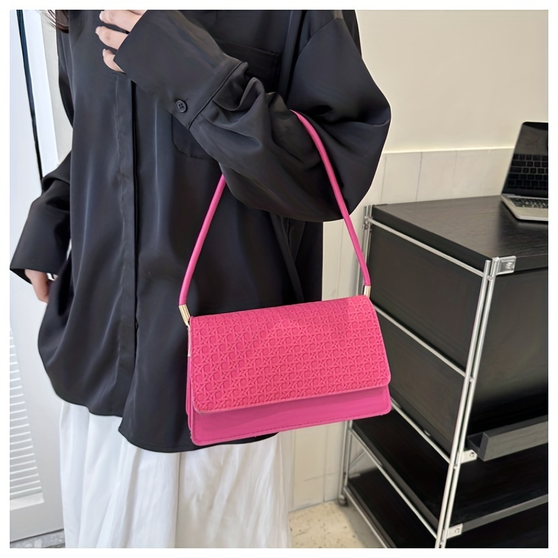 Minimalist Geometric Pattern Shoulder Bag