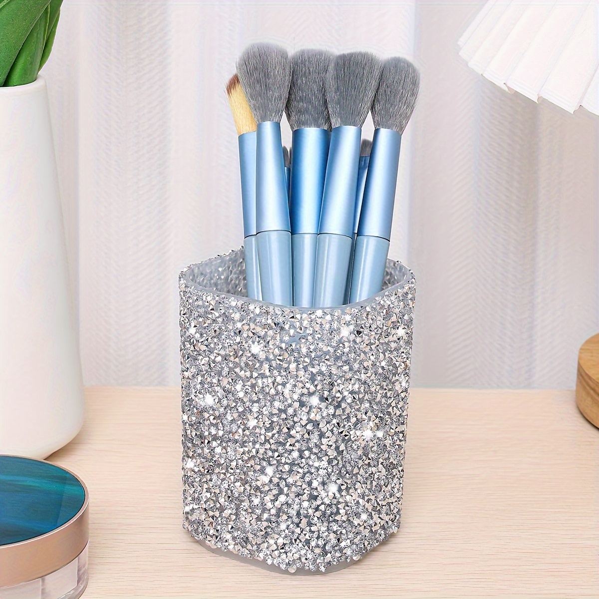 Luxurious And Bathroom Makeup Table Desktop Multifunctional Storage Box For Makeup Brushes
