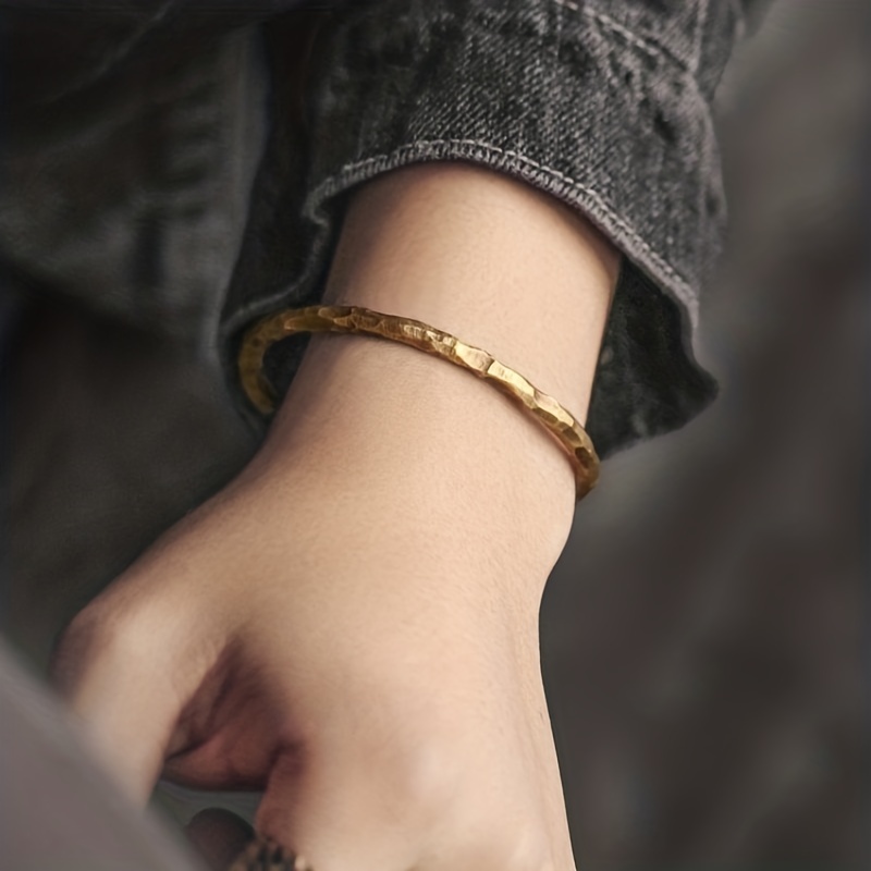 Men's Unique Bracelet with Distinctive Design