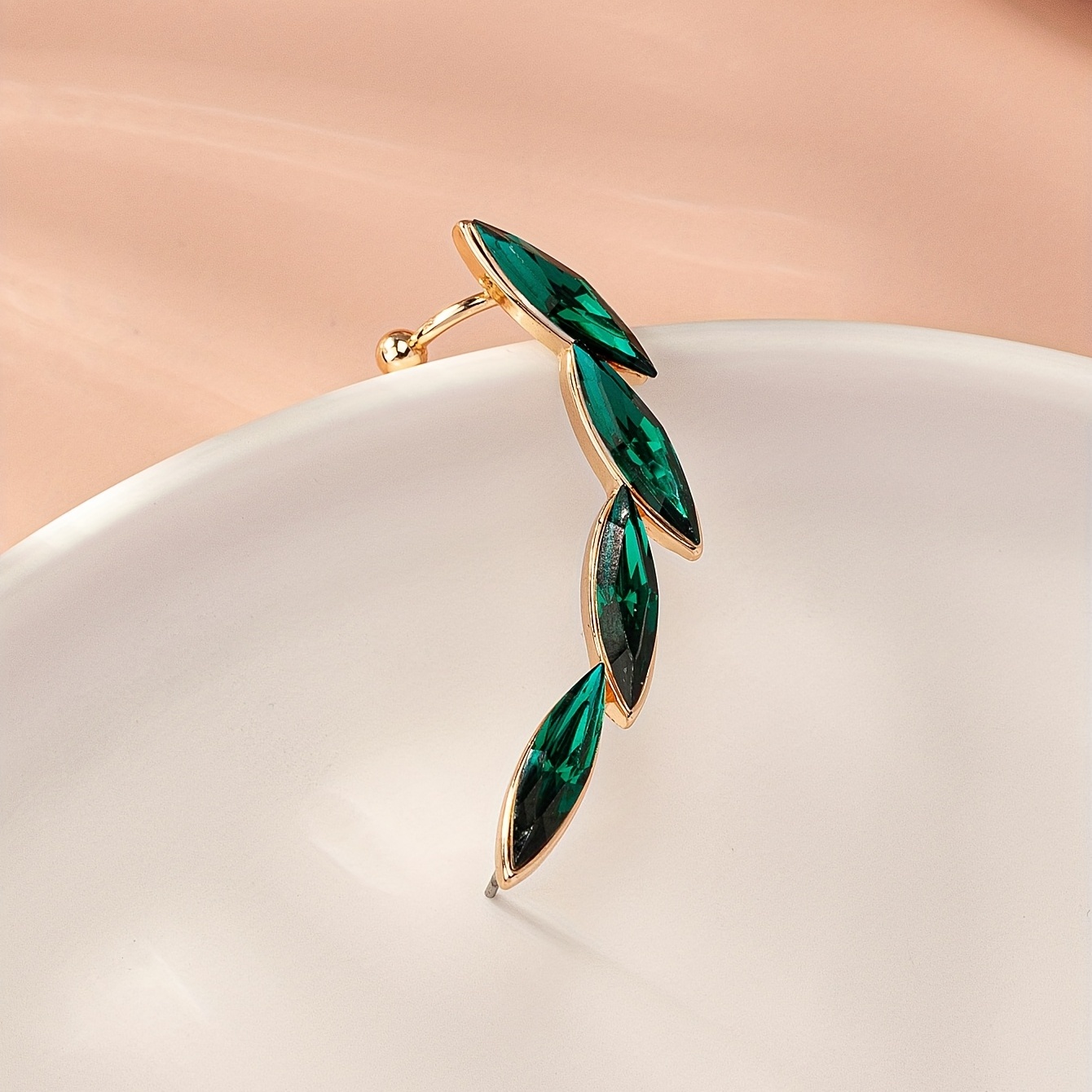 Emerald Synthetic Gems Decor Retro Stud Earrings