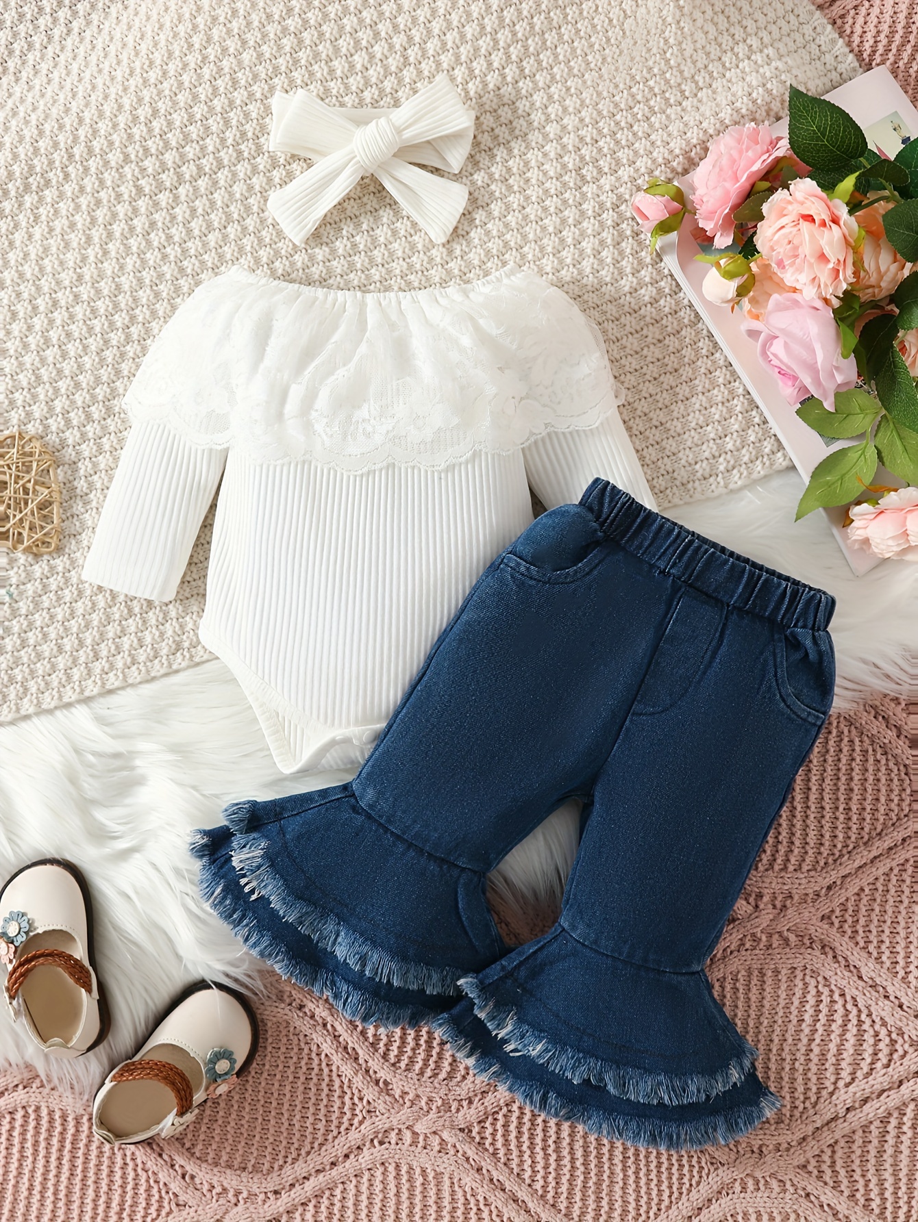 spring and autumn girls outfit featuring a ribbed lace onesie and fringed flared jeans a two piece set for infants and toddlers for outdoor Product details 12