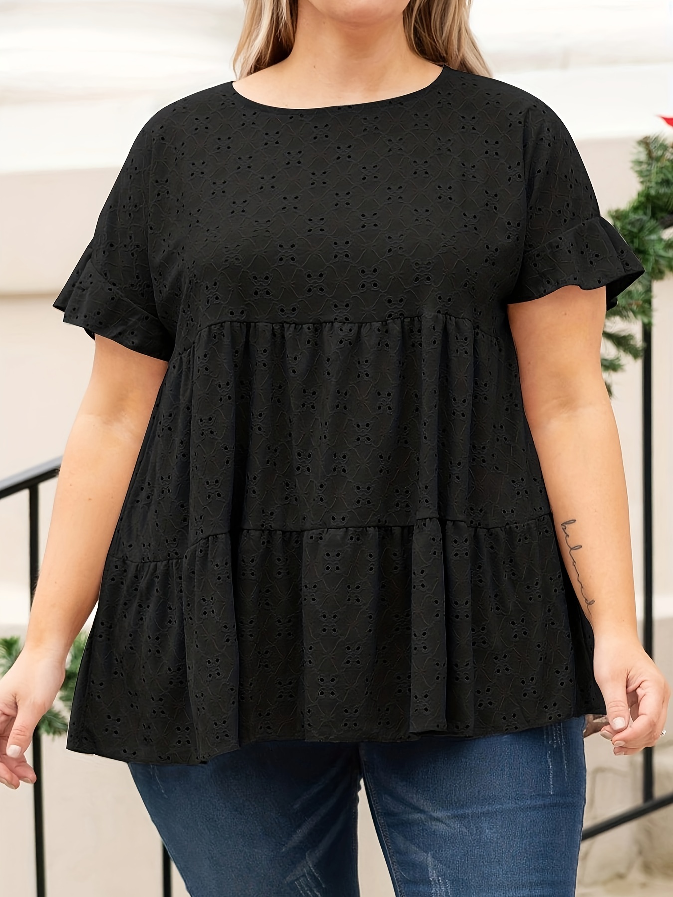 Plus Eyelet Puff Sleeve Smock Top