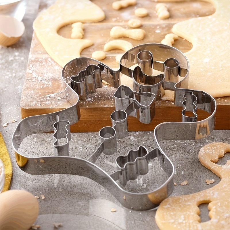 Extra Large Gingerbread Man Cookie Cutter, Stainless Steel Pastry Cutter,  Christmas Linzer Cookie Cutter, Biscuit Molds, Baking Tools, Kitchen  Accessories, Xmas Decor - Temu