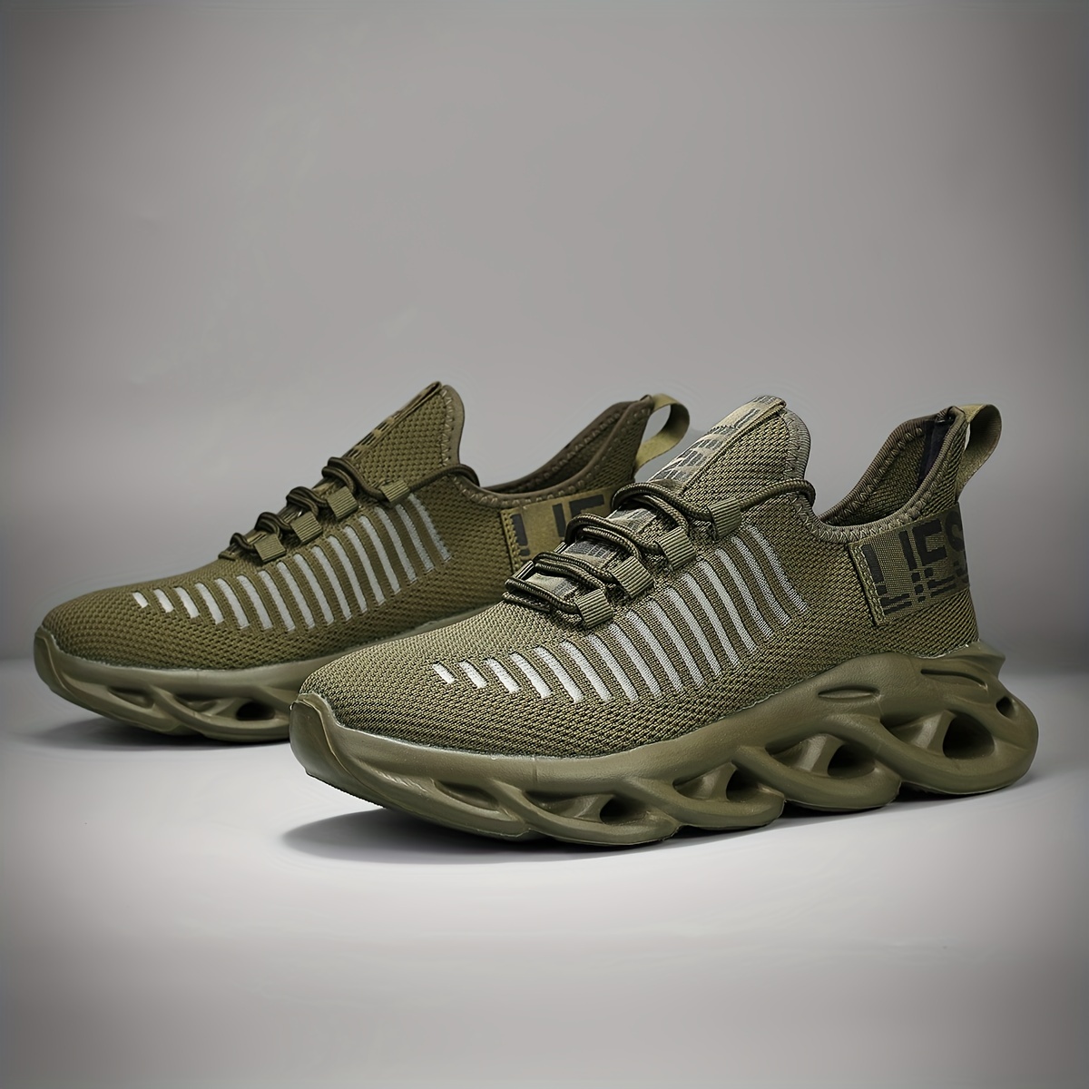 Army green hot sale gym shoes