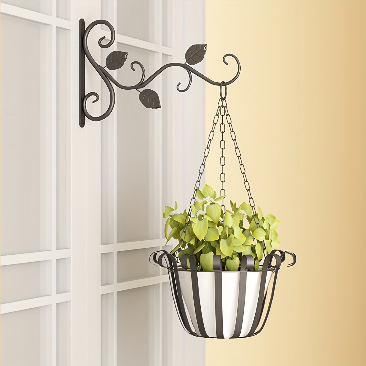 Hooks and Hangers for Planter and Decorative Hangings