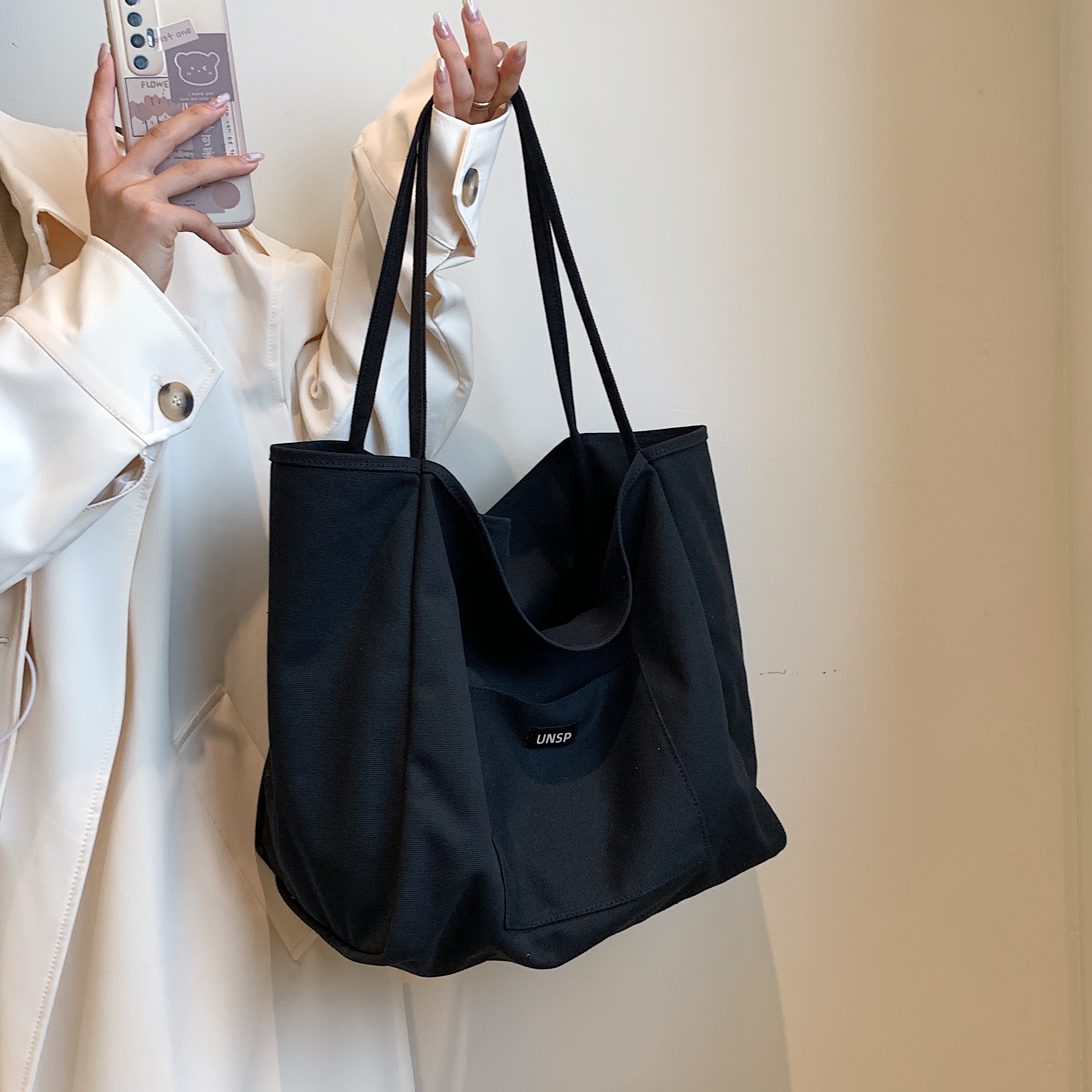 Canvas Extra Large Tote Bag in black – Stüssy