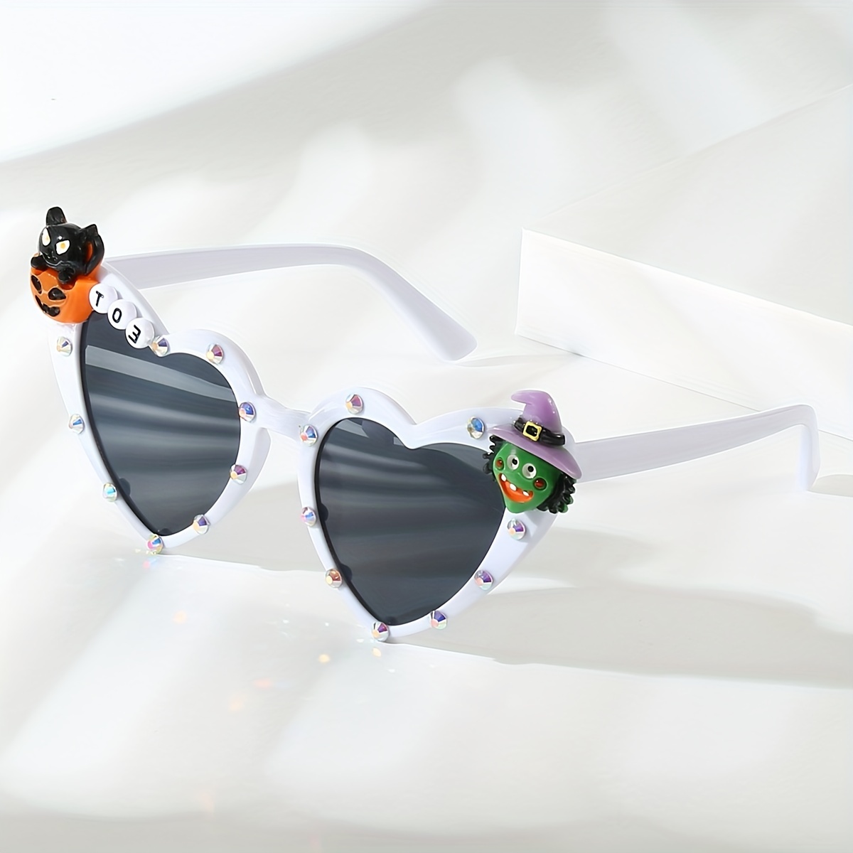 Heart Charm Cat Eye Sunglasses