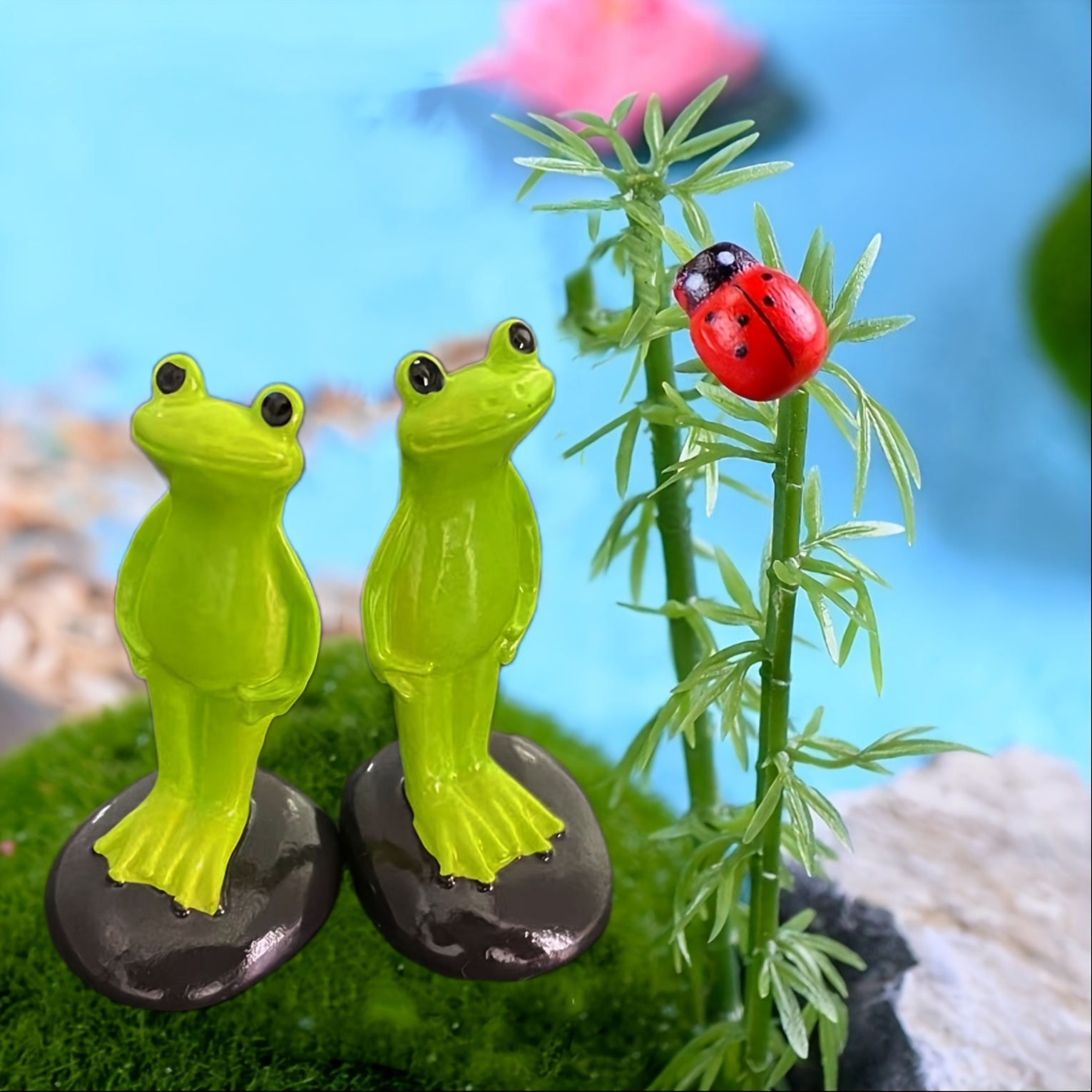 2pcs Frog Shaped Micro Landscape Ornament, Standing Frogs Figurines Mini  Frog Miniature Fairy Garden Miniature Moss Landscape DIY Terrarium Crafts  Orn