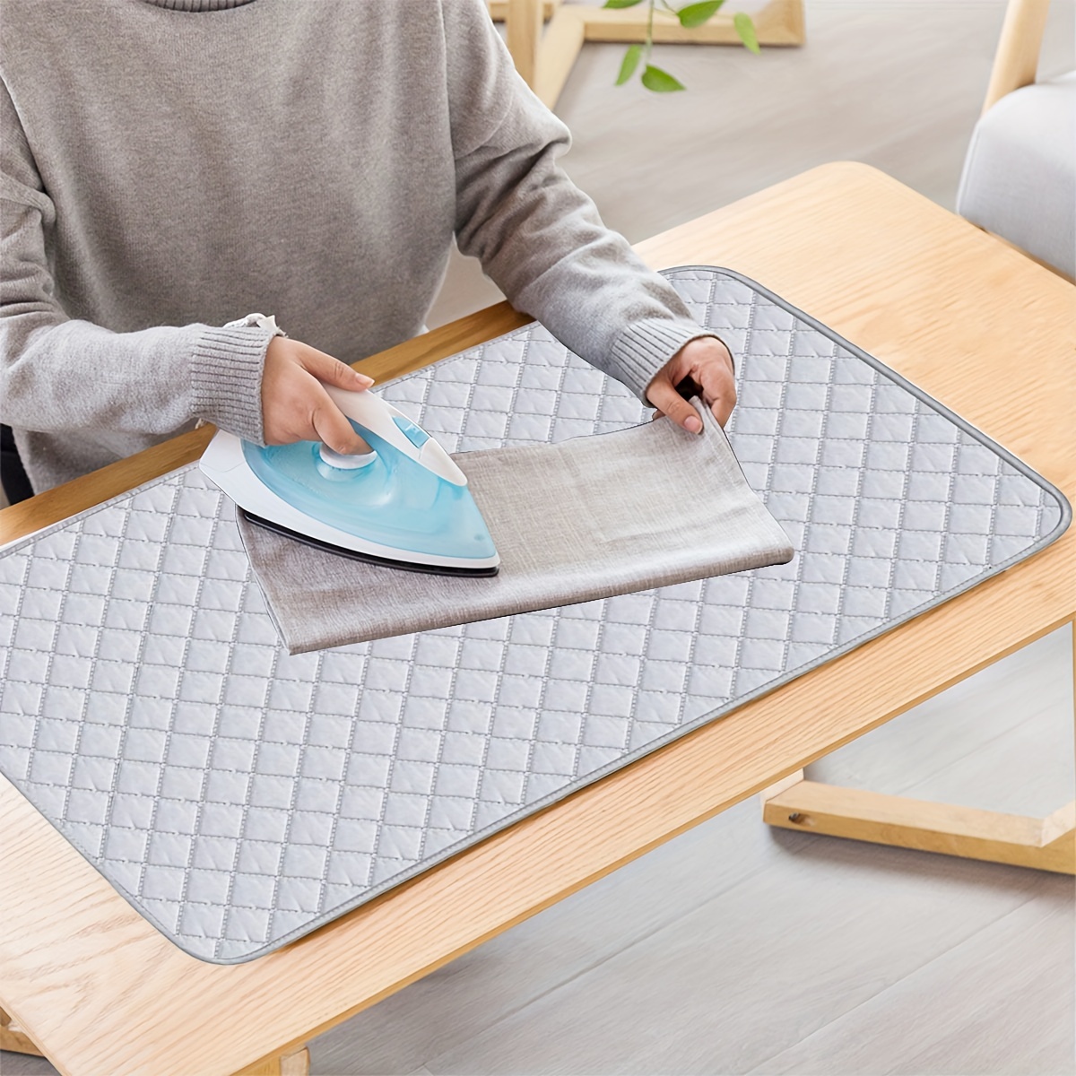 Ironing Blanket Ironing Mat Small footprintPortable Travel Ironing Pad Cover  for Washer DryerTable Top Countertop