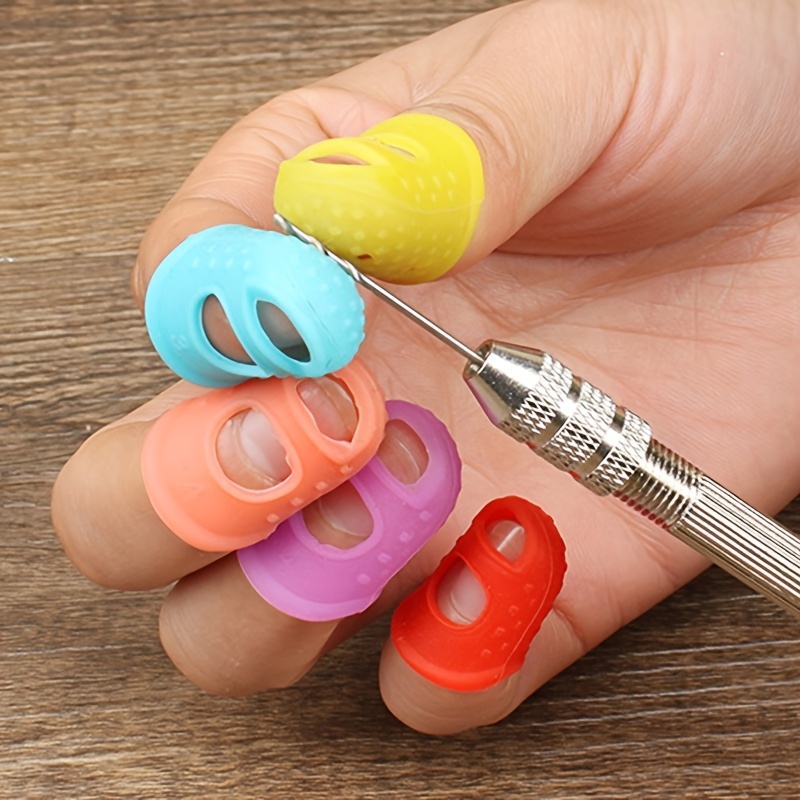 Aramox 5pcs Silicone Finger Cots Thumbs Cover Protector Fingertip Cots Caps for Heat Co