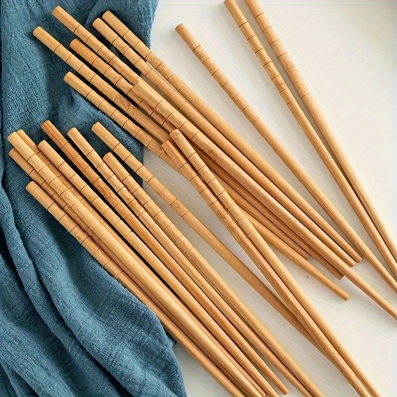 Chopsticks,Chop Sticks Wooden, Chop Stix, 10 Pairs Resusable Chinese  Chopsticks with No Wax, Paint : : Home & Kitchen