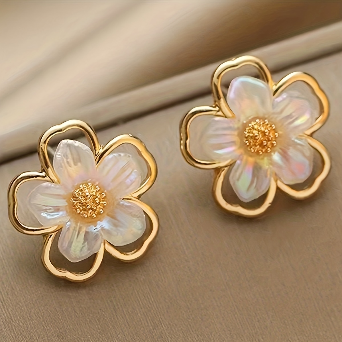 Bohemian Vintage Plum Blossom Earrings Long Hollow Rhinestone Gold Color Metal Tassel Earrings for