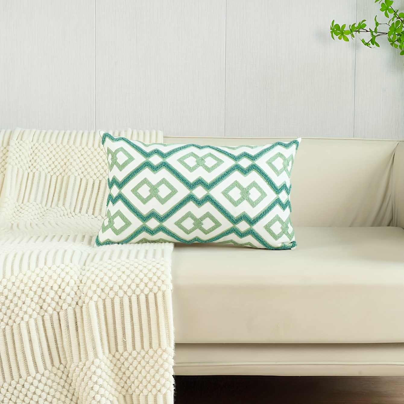 Cotton Canvas Green Geometric Pattern Tufted Cushion Cover Without