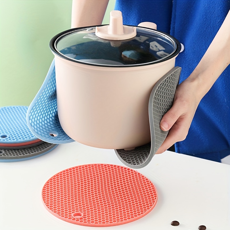 1pc Round Blue Silicone Heat-resistant Mat, Hot Pot, Sand Pot, Bowl Pad,  High Temperature Resistant Table Mat, Cup Mat