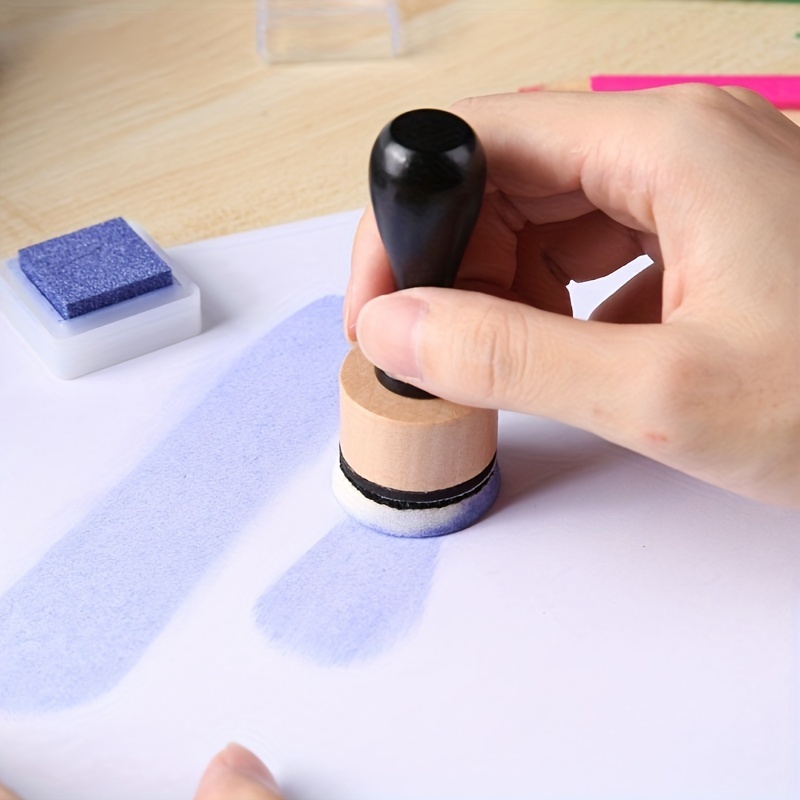 Tampon encreur peinture au doigt, Les tampons encreurs avec couvercle