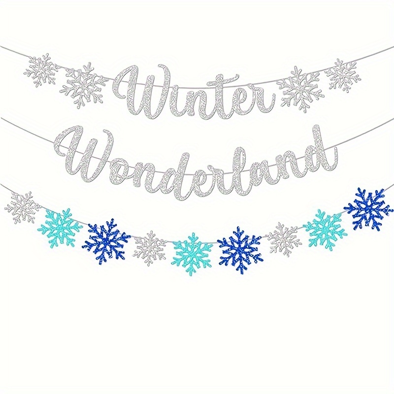 Winter wonderland in the store with decoration - iXtenso – retail