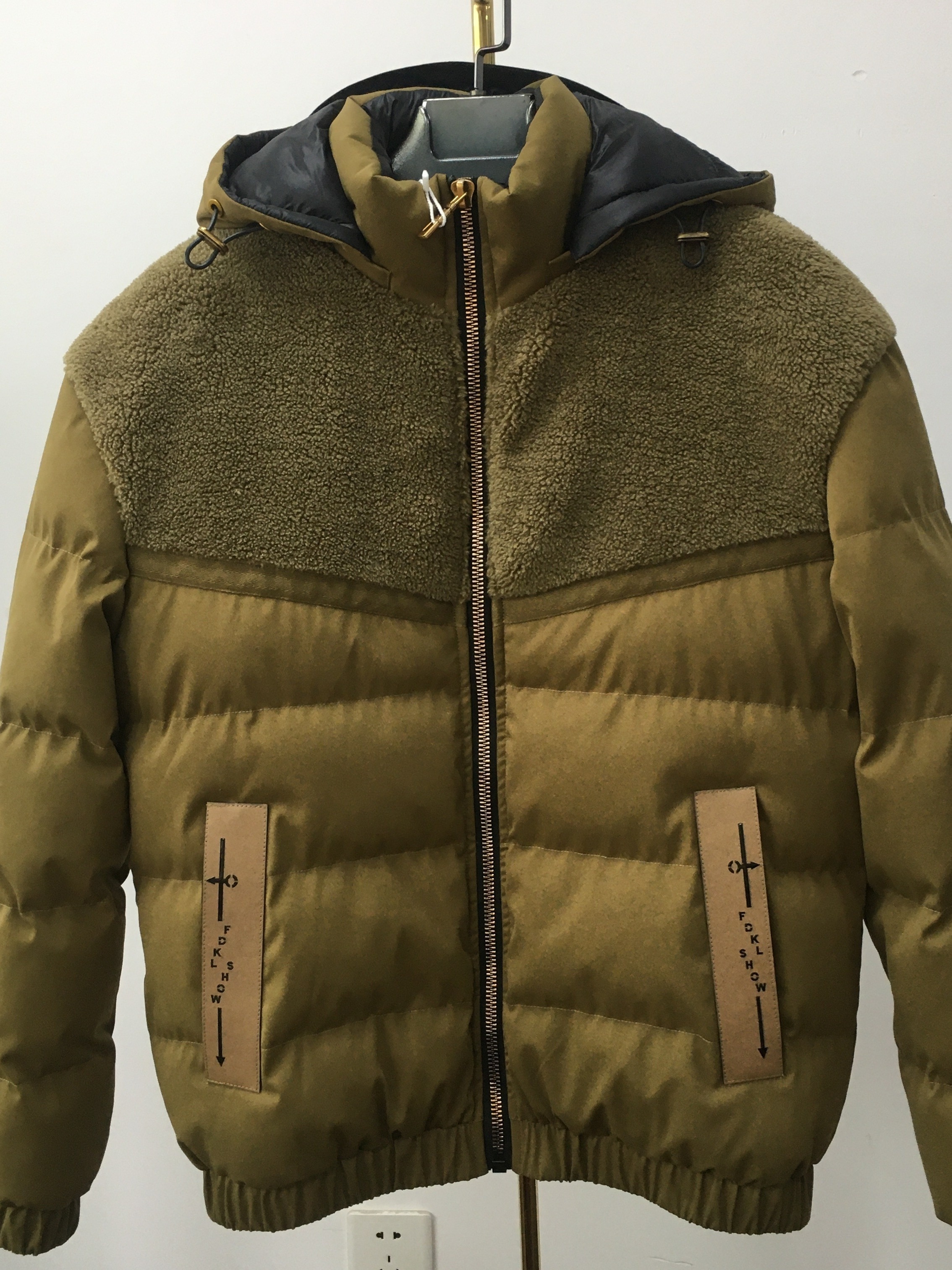 Parka de invierno para hombre con capucha y cortavientos, abrigo casual  cálido y desmontable