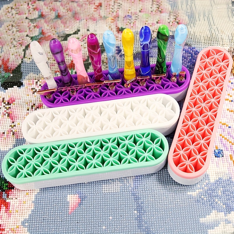 Silicone Makeup Brush Holder, Desktop Cosmetic Organizer Pen Holder, Sewing  Tool Holder Beauty Tool Organizer Stand for Brush, Scissors, Toothbrush -  Pink 