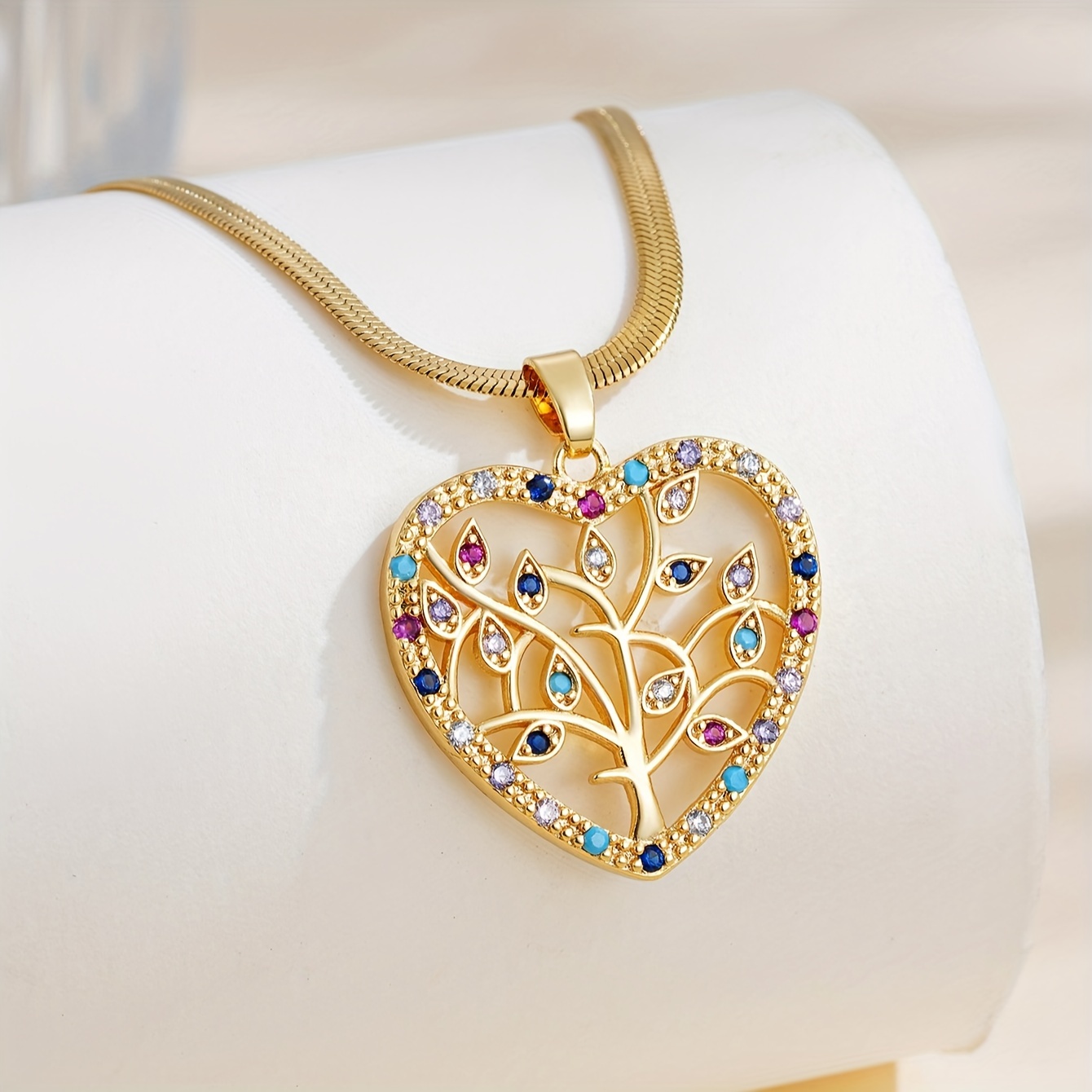 

1pc Golden Luxury Stainless Steel Inlaid Rhinestones Heart Happiness Tree Necklace, Temperament Trendy Necklace For Men Women Couple, Street Hip Hop Casual Party Versatile Necklace
