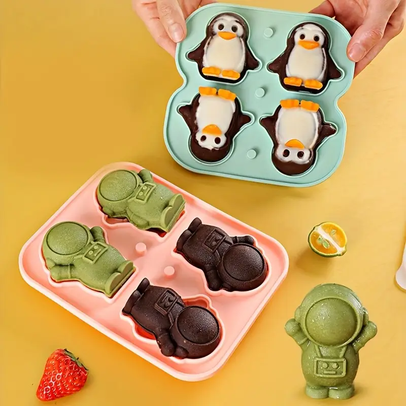 Astronaut Penguin Ice Cube Tray, Flexible Food Grade Silicone Ice