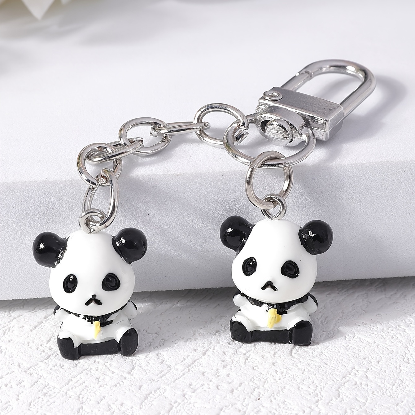 Key Ring - White/panda - Ladies