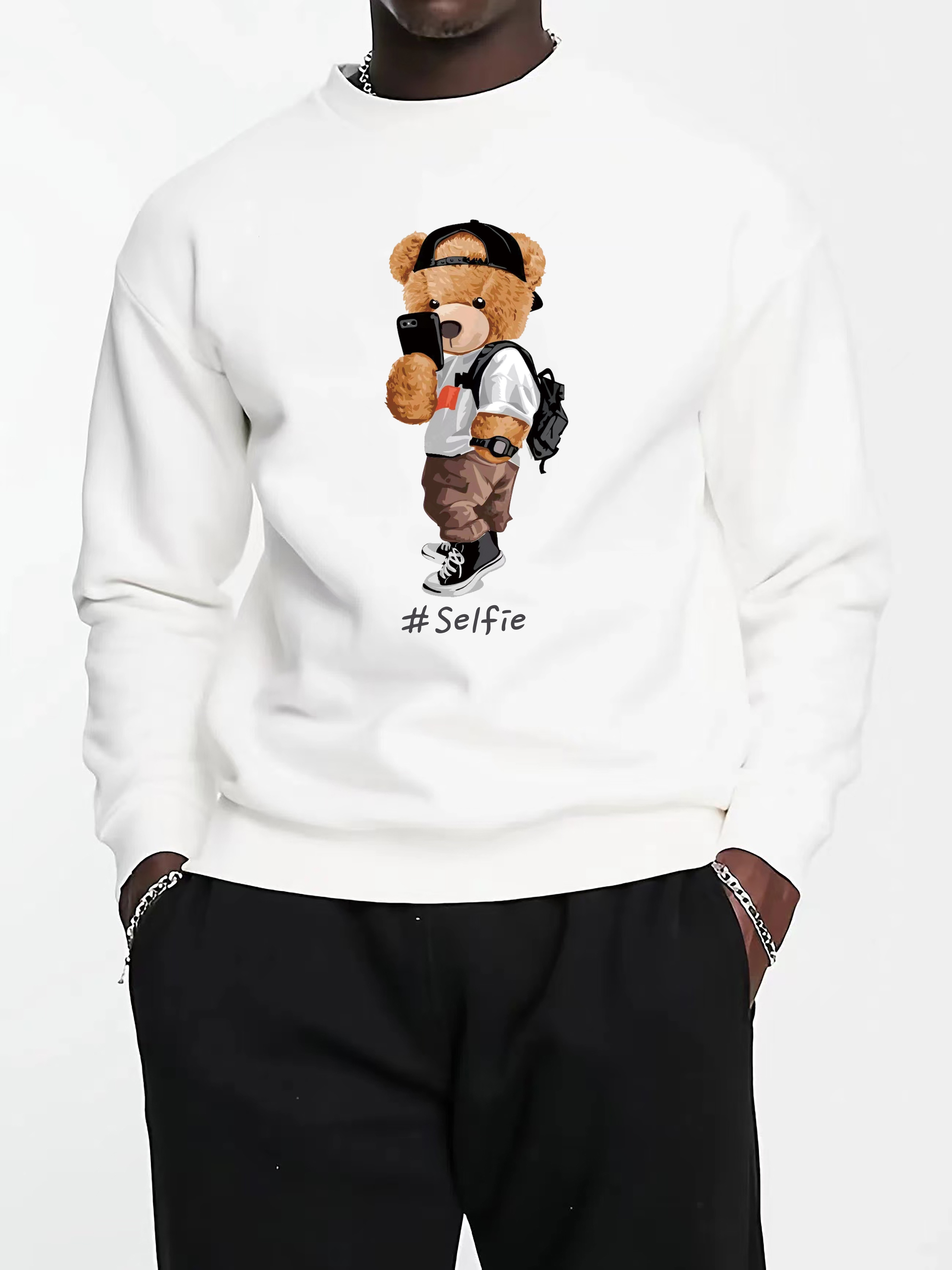 Men's Cartoon Bear Selfie Print Casual Round Neck Pullover Sweatshirt