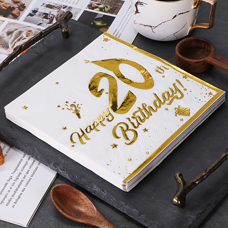 E-shop Packung mit 20 eleganten doppellagigen Goldfolien-Geburtstagsservietten, 33x33 cm - "Alles Gute zum 20. Geburtstag" Design mit Sternen