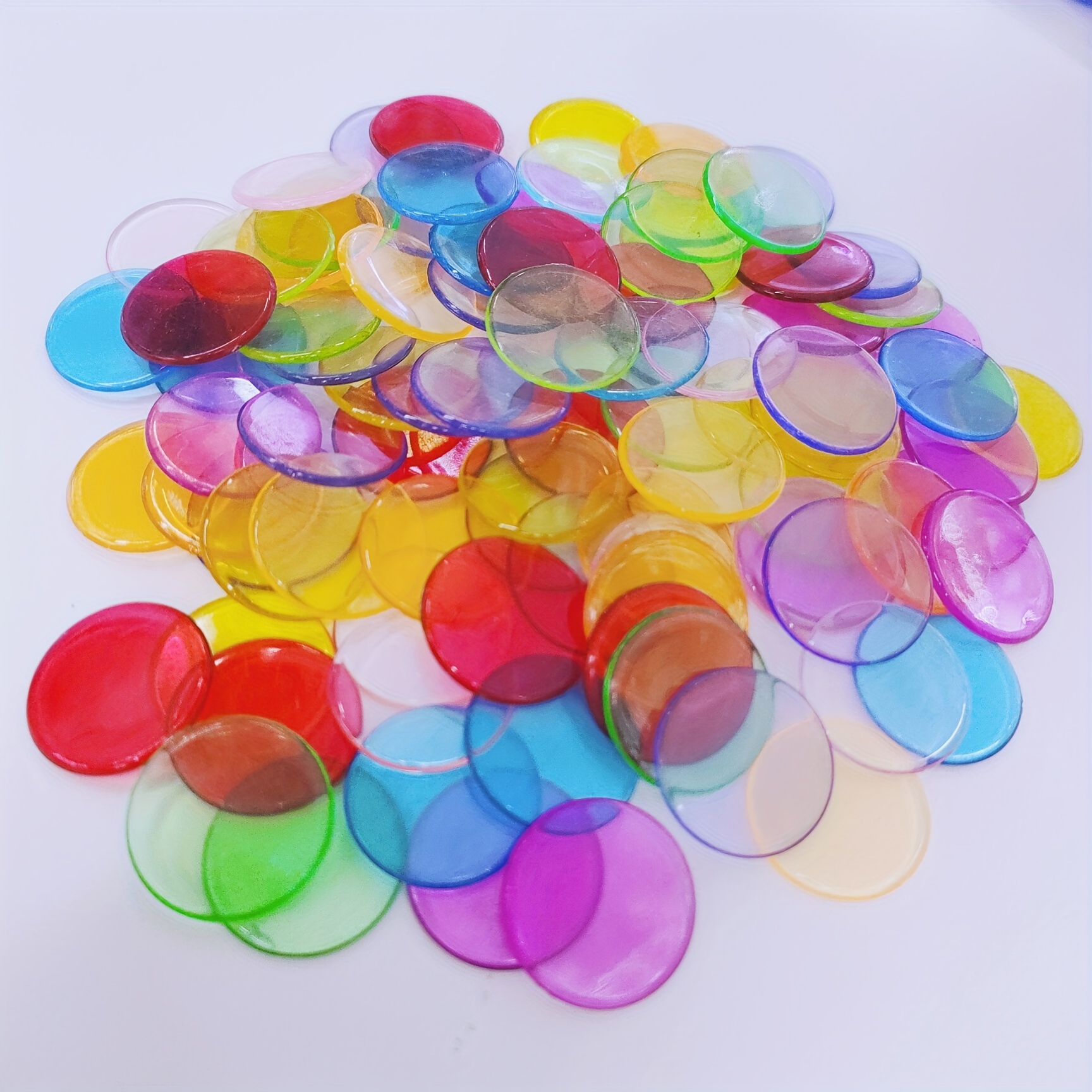 

Disques en Plastique Transparent Ronds pour Jeu de Dés et Accessoires de Pièces d'Échecs Accessoires de Jeu Code de Monnaie Numérique de Salle d'Échecs Outils 100pcs dans un Sac