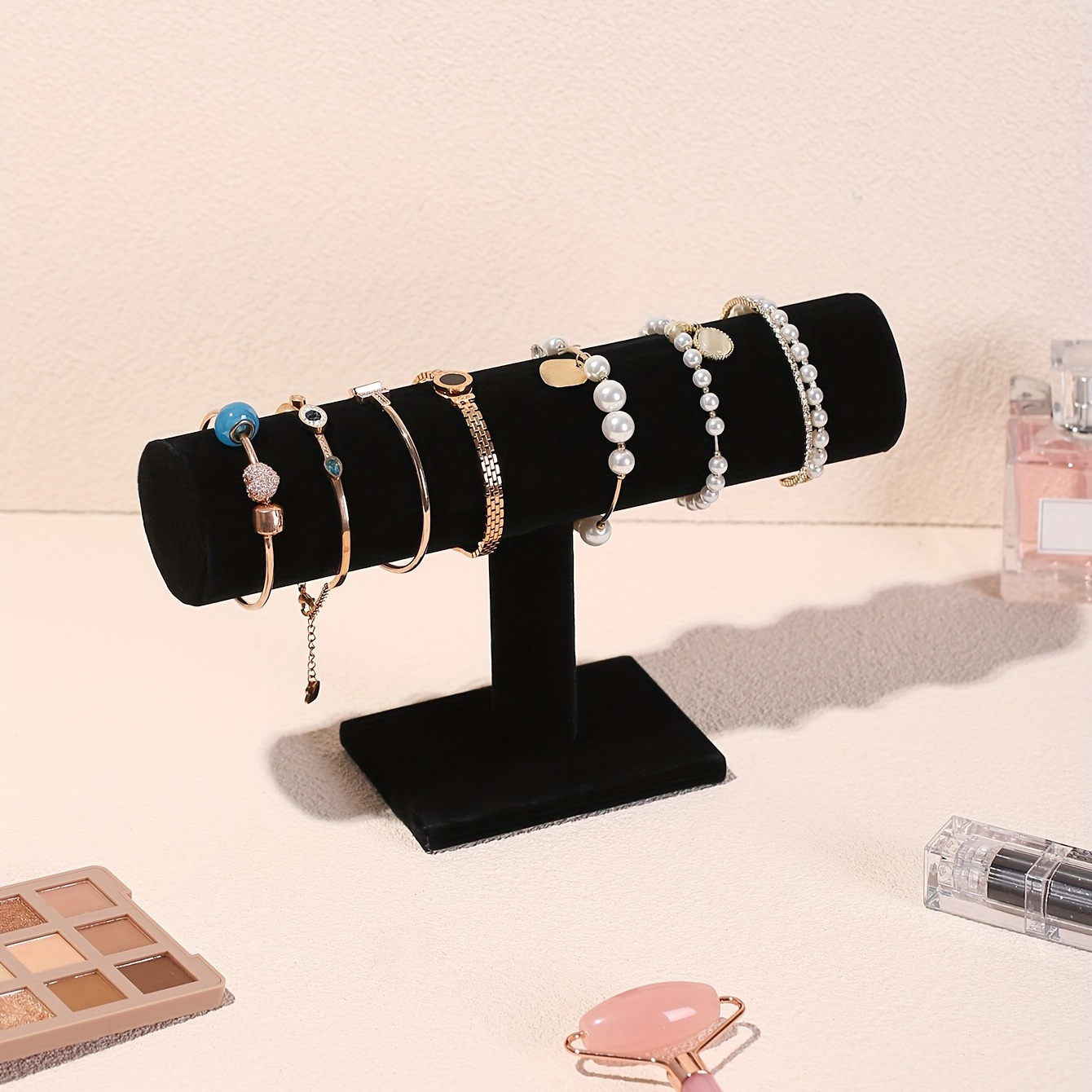 Bracelet Display Rack, Flannelette, Single-layer Watch Shelf