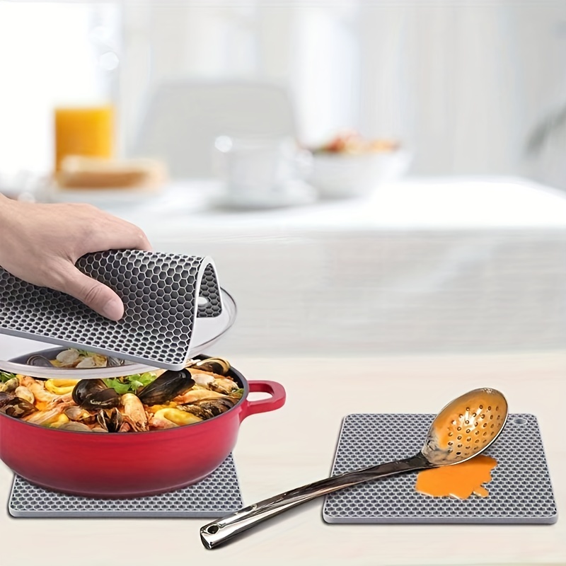 Silicone Tripod Pad, Heat-resistant Pan Holder, Multi-function Non-slip  Heat Pad, Suitable For Kitchen Insulation Pads, Hot Dishes, Bottle Opener,  Spoon Holder, Food Grade Silicone, Bpa Free (nordic Grey) - Temu