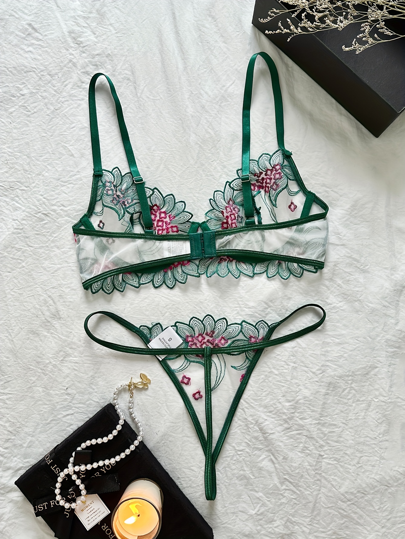 Dark Green Floral Lace Embroidered Push Up Lingerie Set With Sheer