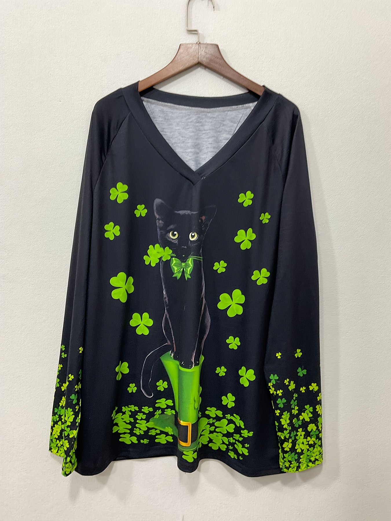 Plus Size Clover Print Top Casual V Neck Long Sleeve Top Temu