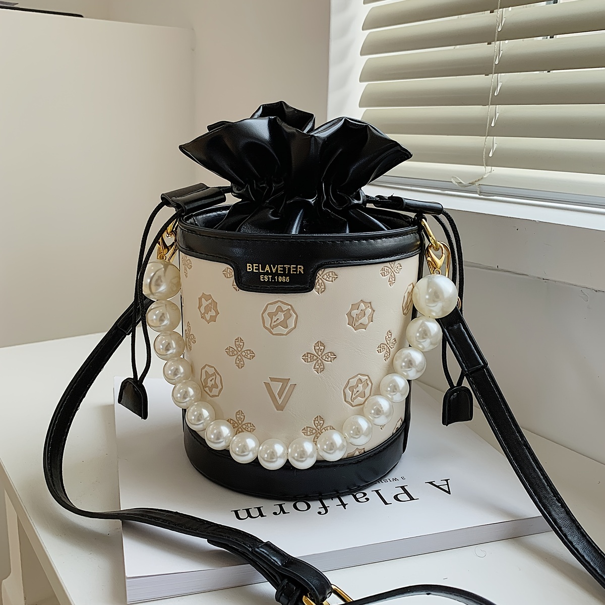 Louis Vuitton Pearl Crossbody Bags for Women