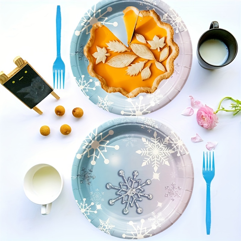 116 Pcs Christmas Snowflake Winter Wonderland Birthday Party Supplies  Tableware Set Serves 16, Paper Plates Dessert Plate Napkins Cups Disposable  Tableware blue 