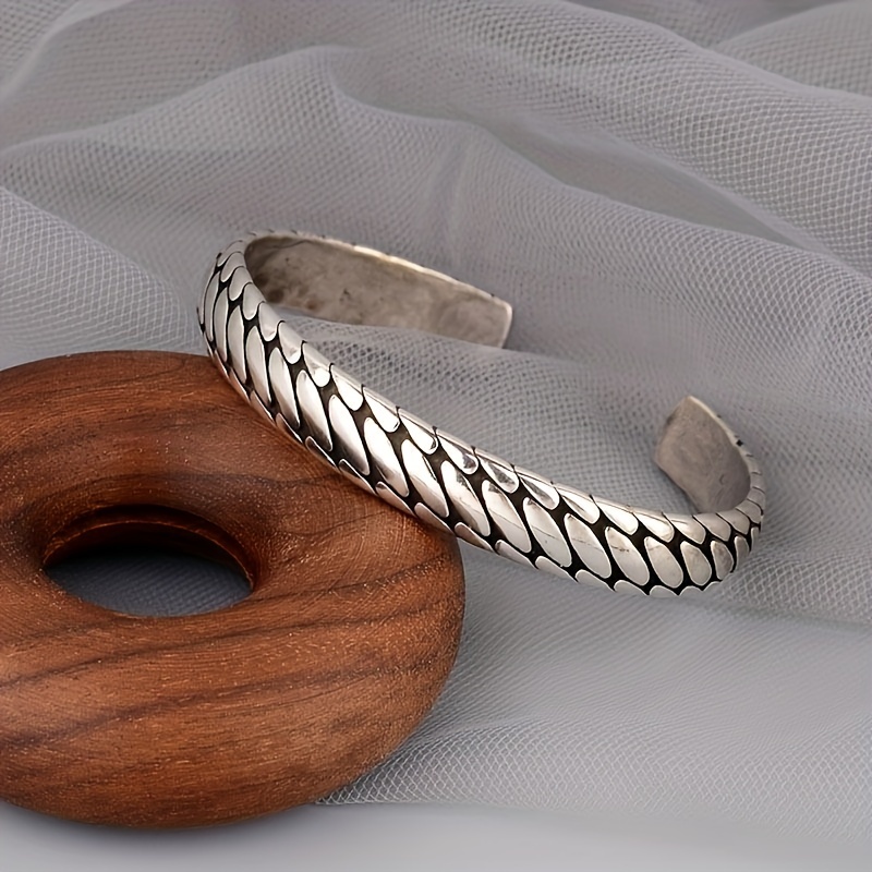 

Retro Style Hip-hop Engraved Tire Pattern Bracelet Men's Simple Popular Tide Brand Open Hand Jewelry