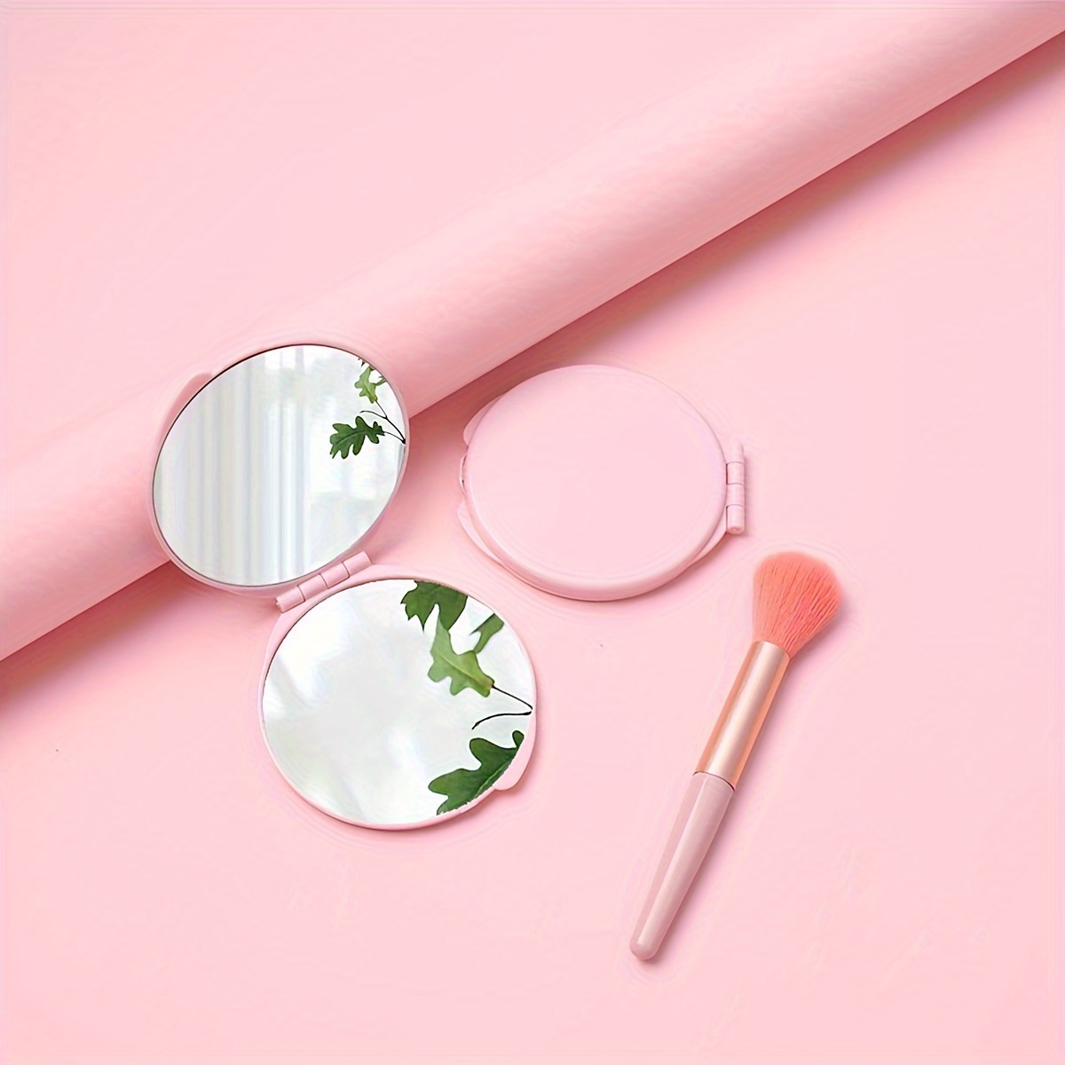 Mini Makeup Mirror – Rose Inc