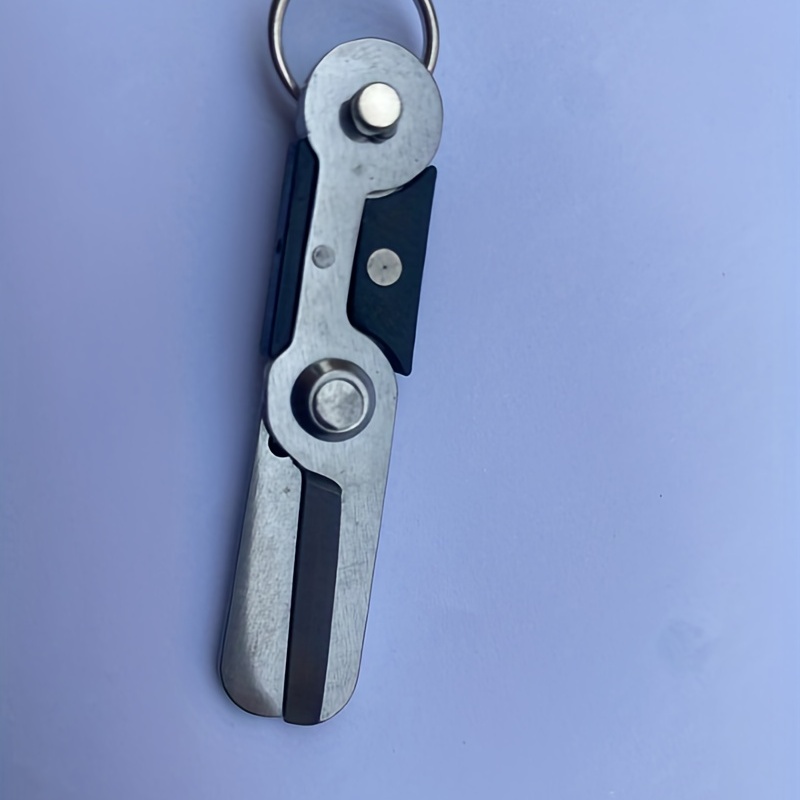Mini Gadget Keychain, Fold Scissor Cutter