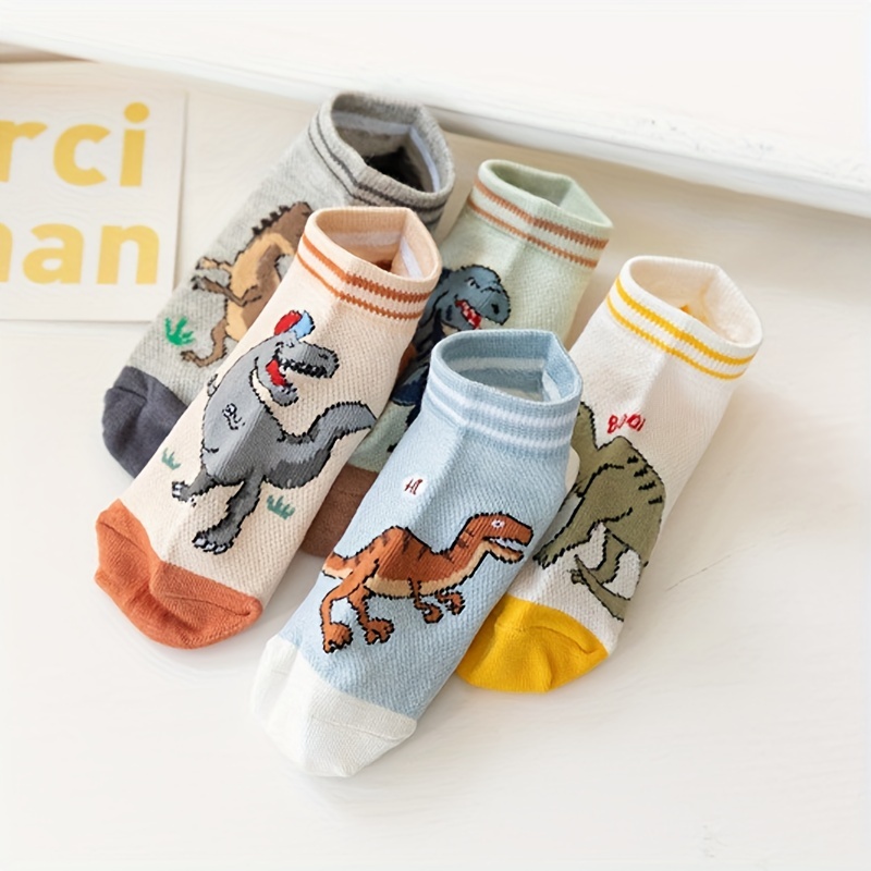 SOCKFUN Calcetines para niños de 4 a 10 años, divertidos calcetines de  dinosaurio espacial de tiburón animal para niños, paquete de 4 con caja de