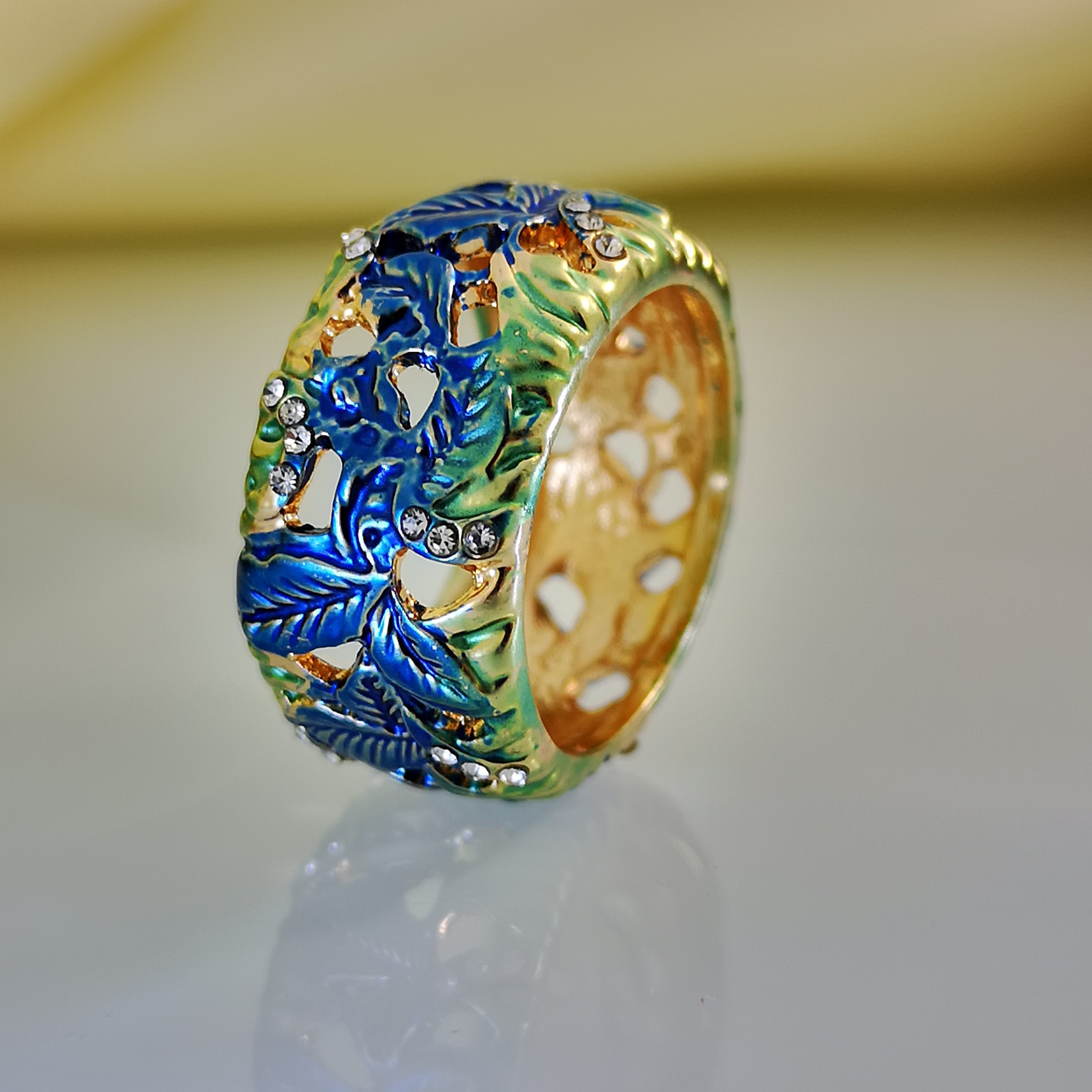 Vintage Men's Painted Flower Leaf Enamel Ring