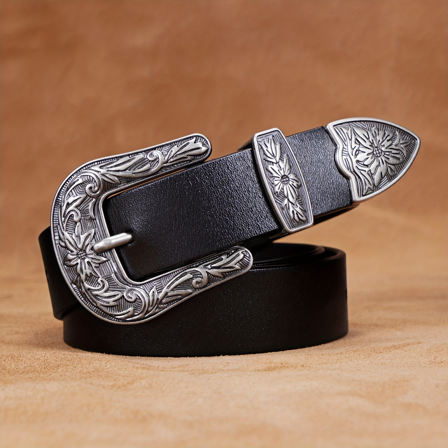 CUSTOM LEATHER BELTS – Cowboy Country