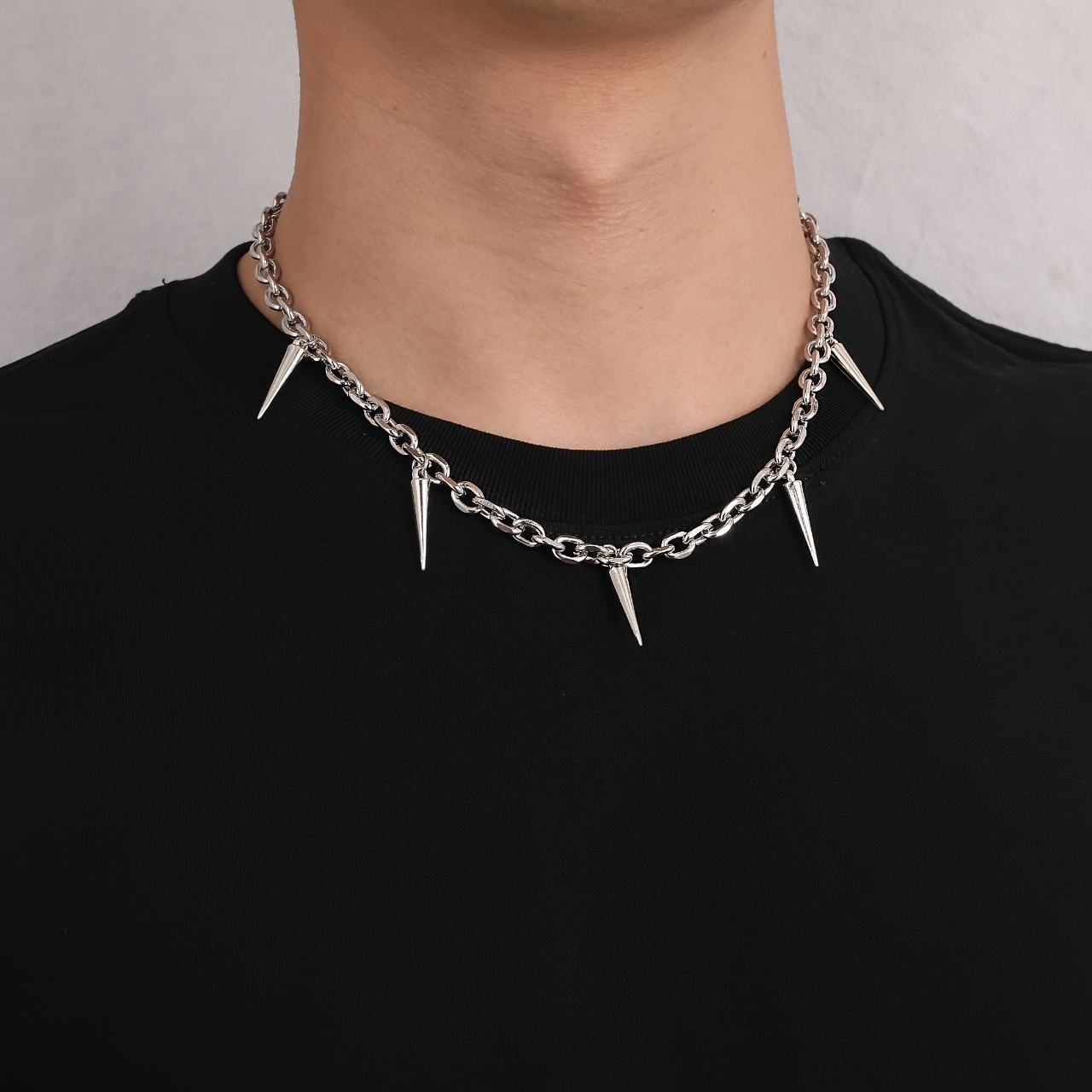 Cool Y2k Choker Chain Necklace Men Women Sexy Rivet Cone - Temu Canada