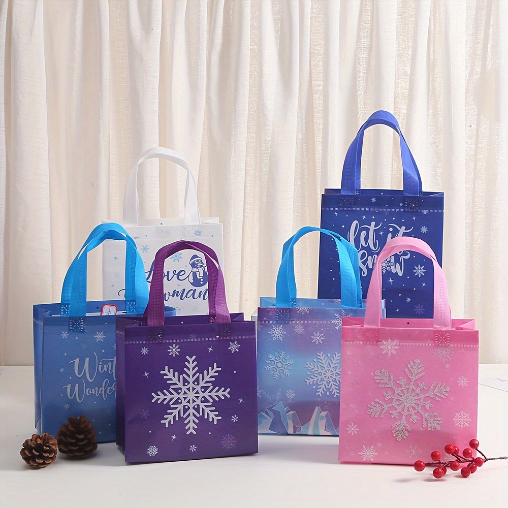 24 Pcs Snowflake Party Favor Bag Winter Wonderland Decorations Goody Bags  for Kids Birthday Silver Winter Frozen Goodie Bags Snowflake Gift Bags with