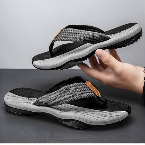 mens beach sandals casual and non slip with fabric suitable for indoor and outdoor walking ideal for spring and summer